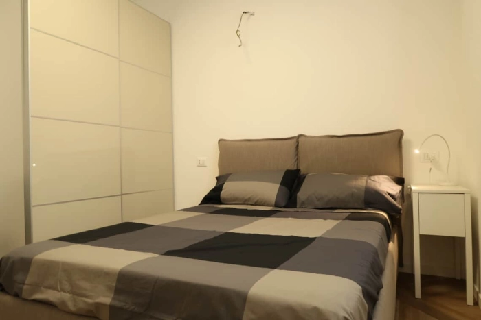 Furnished room in a 2bedroom shared apartment